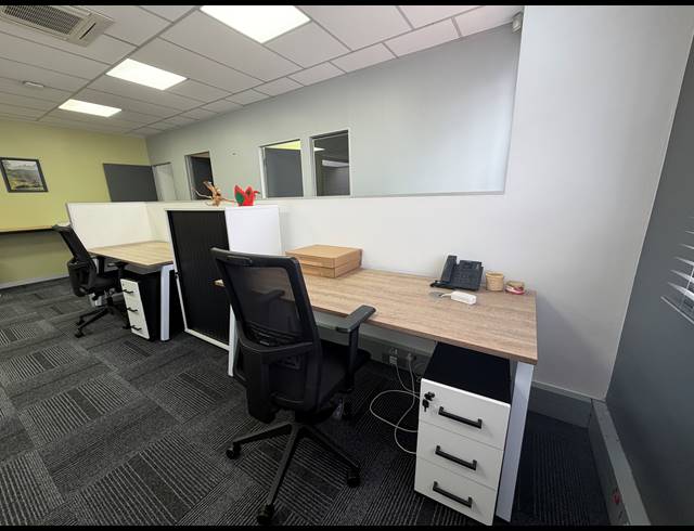 86.40M² OFFICE TO LET IN WOODMEAD